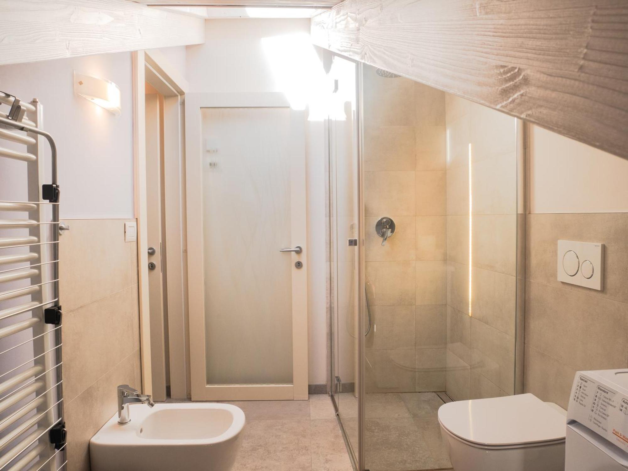 Casa Bellini Apartment Aosta Bagian luar foto